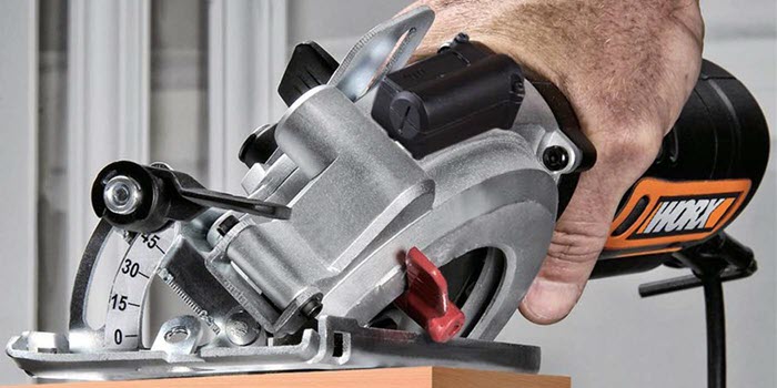 رعایت نکاتی ایمنی در کار با اره گردبر 5