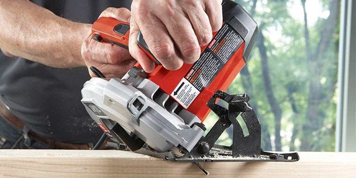 رعایت نکاتی ایمنی در کار با اره گردبر 6