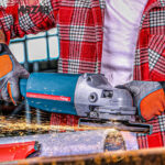 عکس فرز آهنگری 2100 وات پوکا مدل AG1802